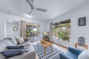 Casa Ava Airlie